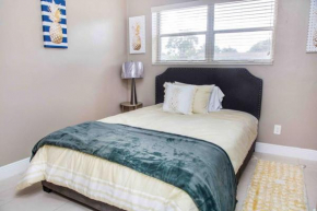 Miami 3BR Cozy Home w/ Spacious Yard